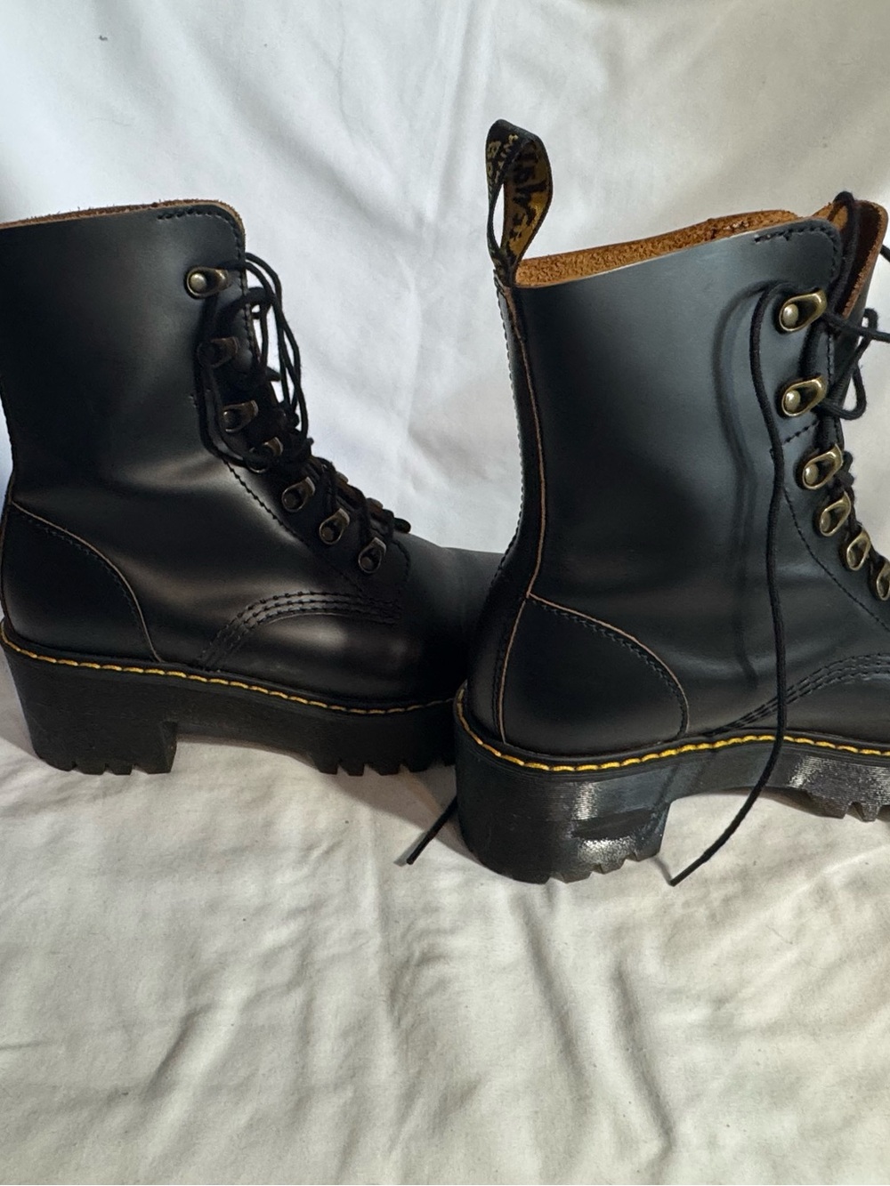 Dr Martens Leona Boots Size 8 Doc Platform Chunky Heel Black Gothic Combat - Picture 8 of 9
